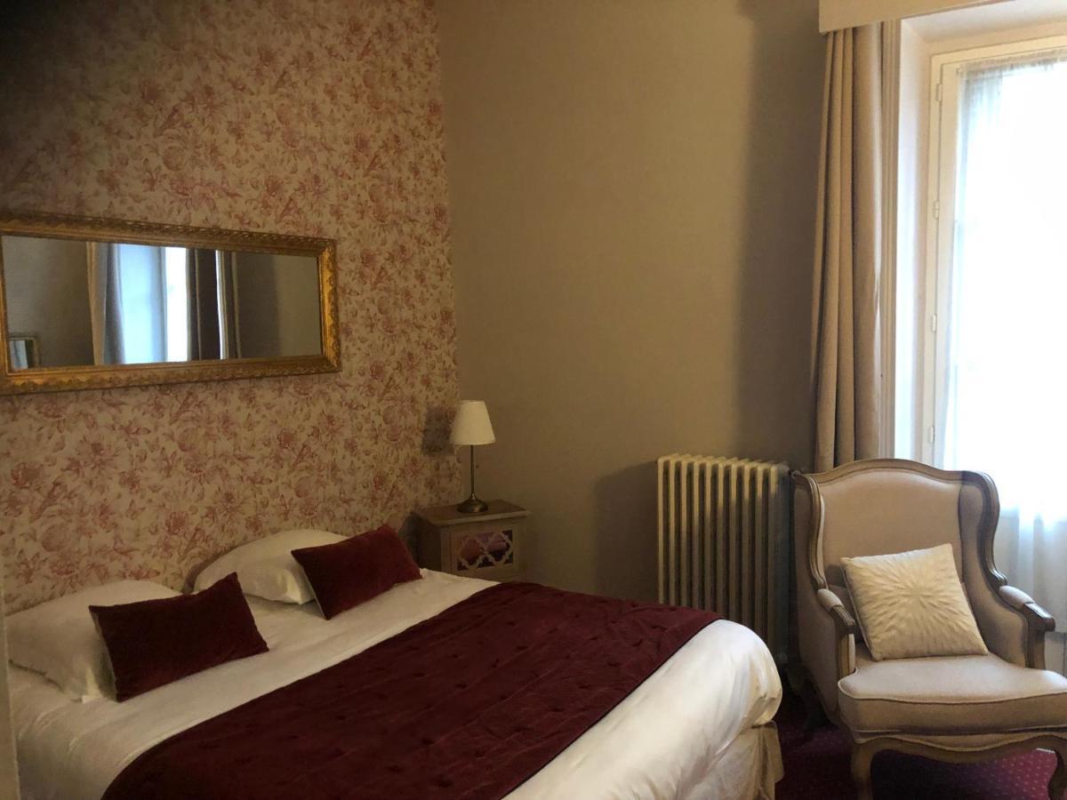 Hotel Montespan Bourbon-lʼArchambault Kültér fotó