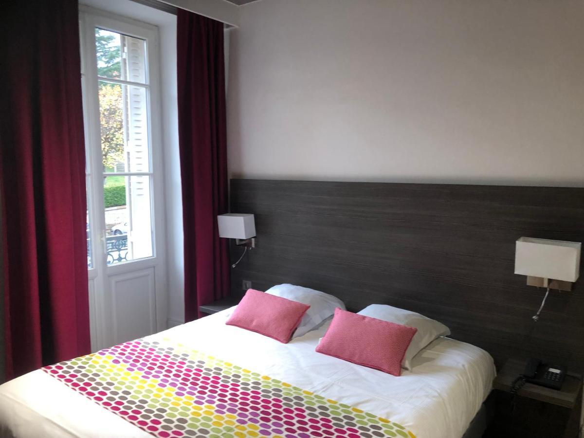 Hotel Montespan Bourbon-lʼArchambault Kültér fotó