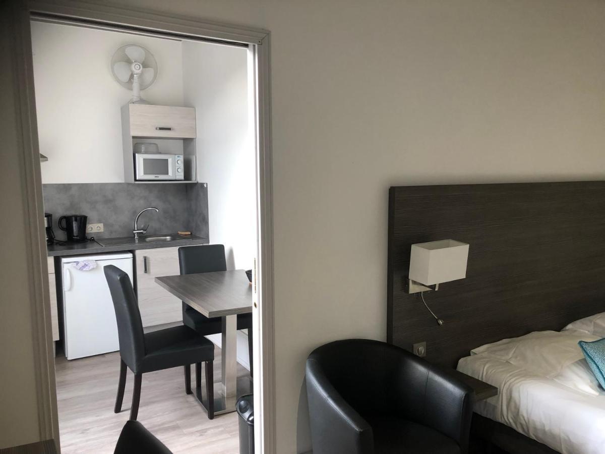Hotel Montespan Bourbon-lʼArchambault Kültér fotó